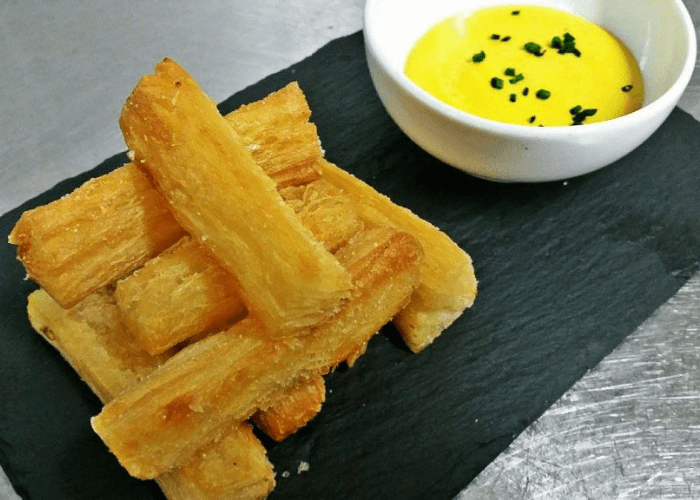 Porción de Yuca Fritaa